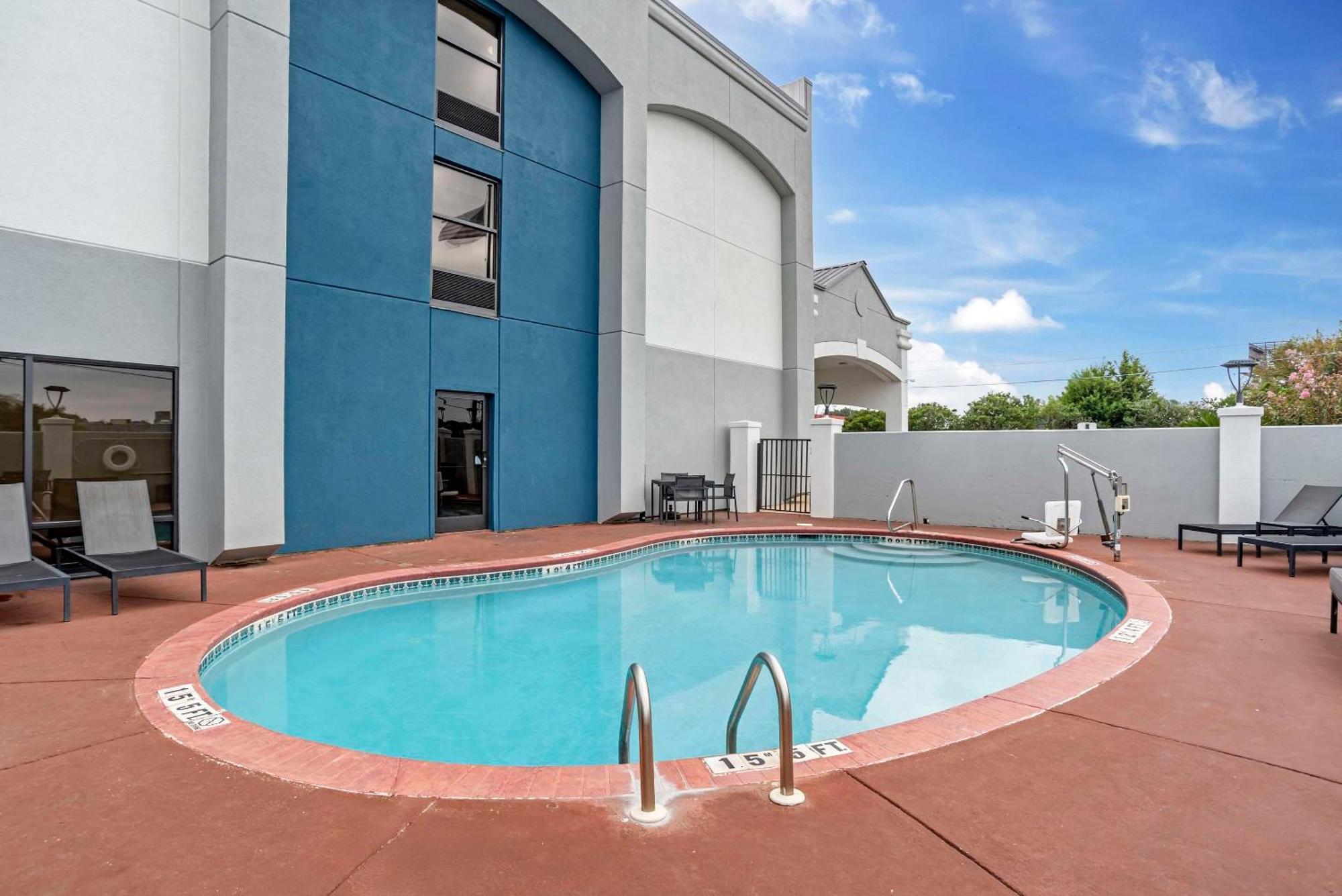 Comfort Inn Opelika - Auburn Exteriér fotografie